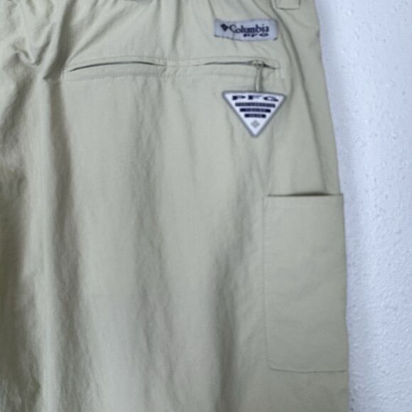 Columbia Mens XXL Convertible Pants Beige Outdoor Hiking PFG Omni-Shade 41x32 - Picture 5 of 9